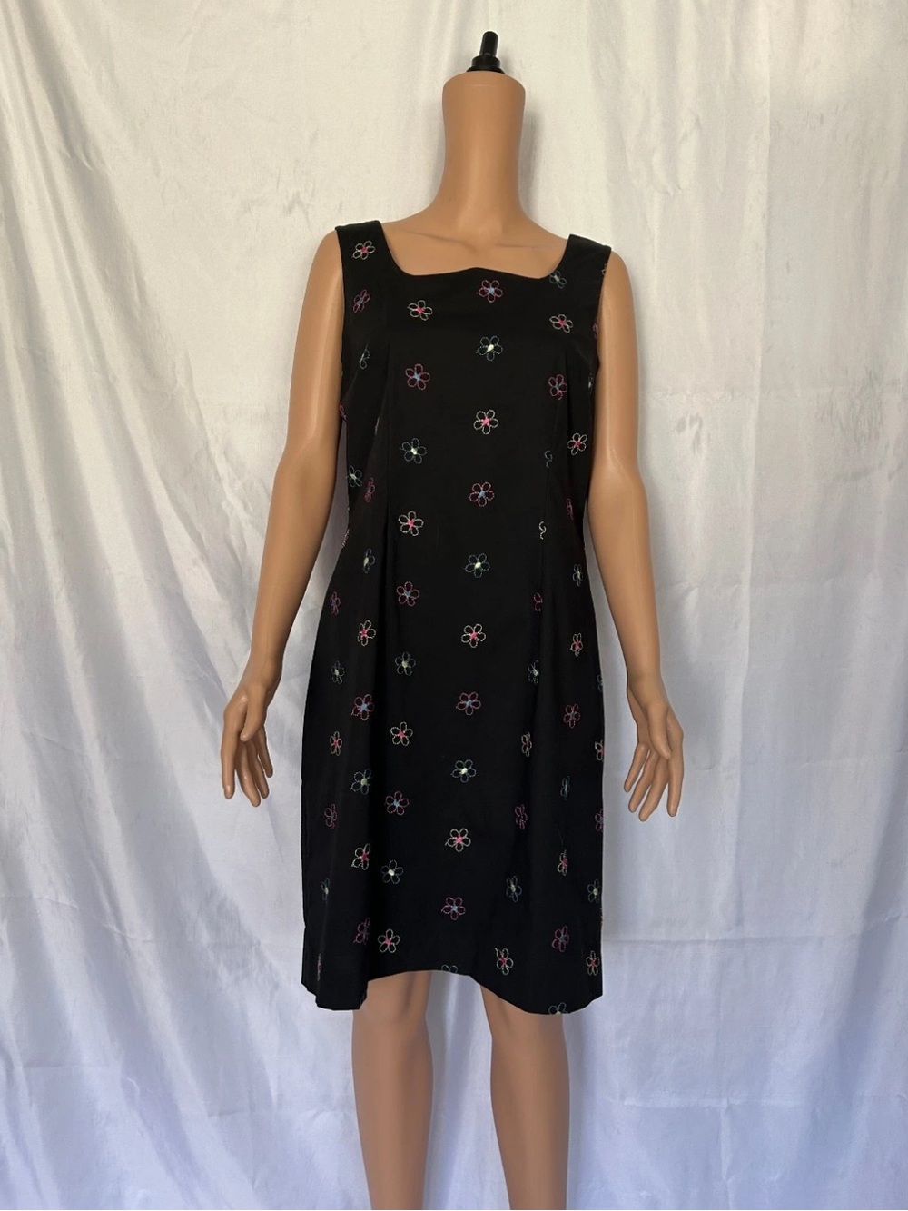 Vintage 90s Laura Ashley Embroidered Flower Sheath